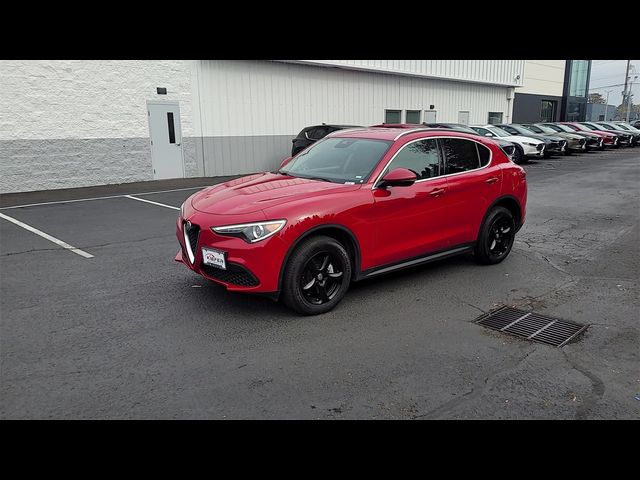 2020 Alfa Romeo Stelvio Base