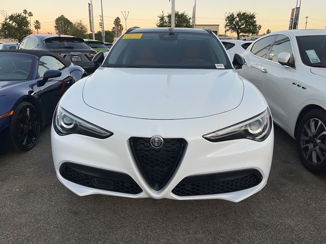 2020 Alfa Romeo Stelvio Sport