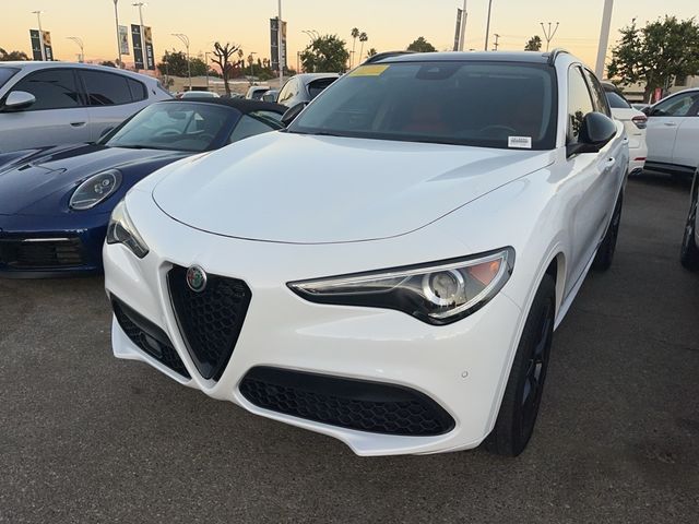 2020 Alfa Romeo Stelvio Sport