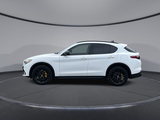 2020 Alfa Romeo Stelvio Base