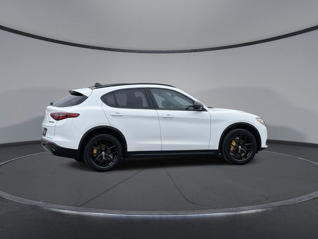 2020 Alfa Romeo Stelvio Base