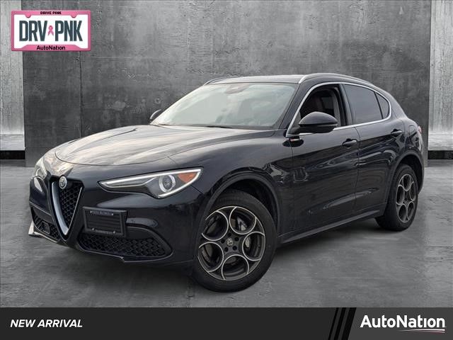 2020 Alfa Romeo Stelvio Base