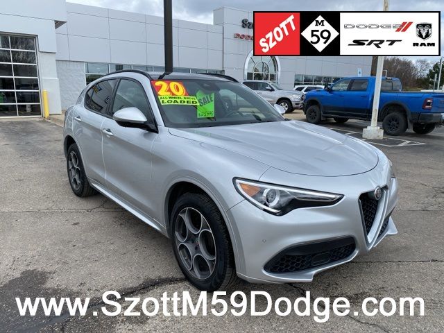 2020 Alfa Romeo Stelvio Sport