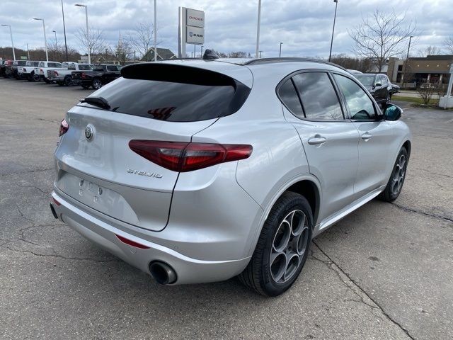 2020 Alfa Romeo Stelvio Sport