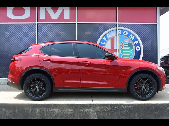 2020 Alfa Romeo Stelvio Base