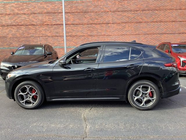 2020 Alfa Romeo Stelvio Sport