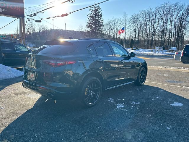 2020 Alfa Romeo Stelvio Sport