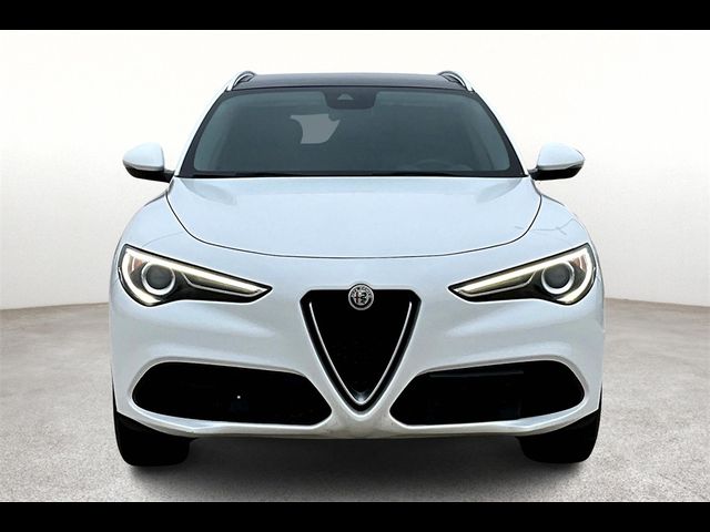 2020 Alfa Romeo Stelvio Base