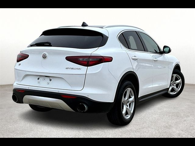 2020 Alfa Romeo Stelvio Base