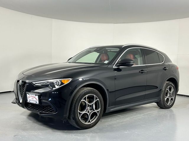 2020 Alfa Romeo Stelvio Base