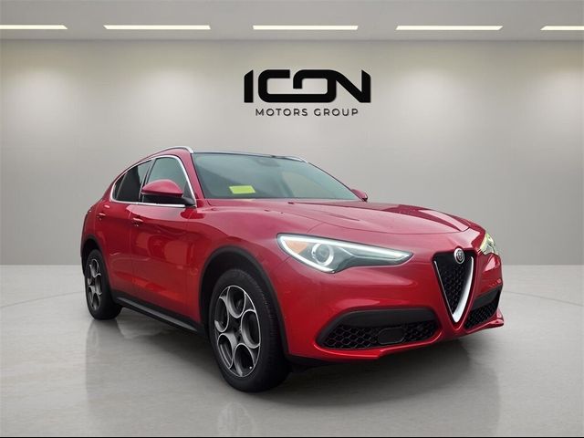 2020 Alfa Romeo Stelvio Base