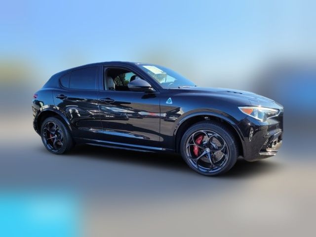 2020 Alfa Romeo Stelvio Quadrifoglio