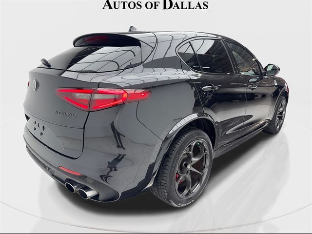 2020 Alfa Romeo Stelvio Quadrifoglio