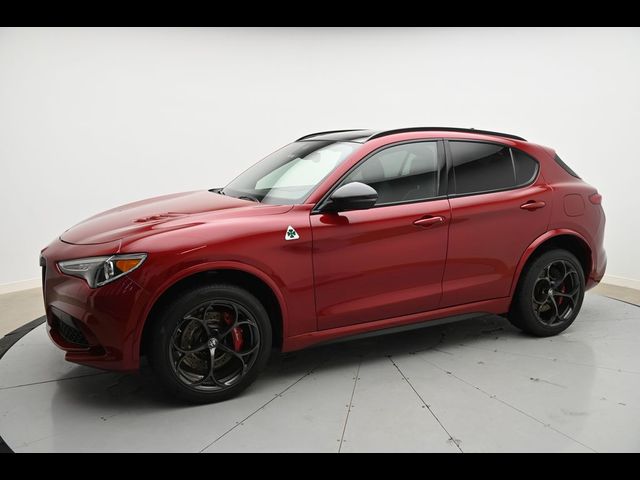 2020 Alfa Romeo Stelvio Quadrifoglio