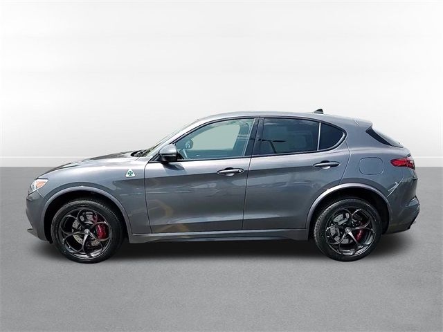 2020 Alfa Romeo Stelvio Quadrifoglio