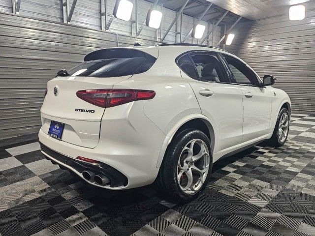 2020 Alfa Romeo Stelvio Quadrifoglio