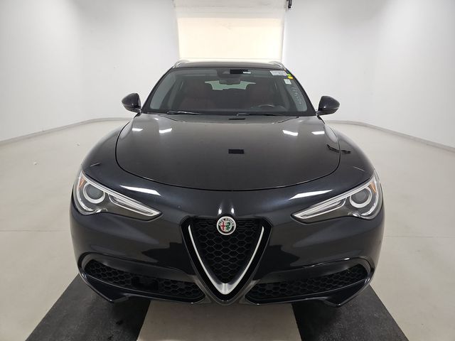 2020 Alfa Romeo Stelvio Base