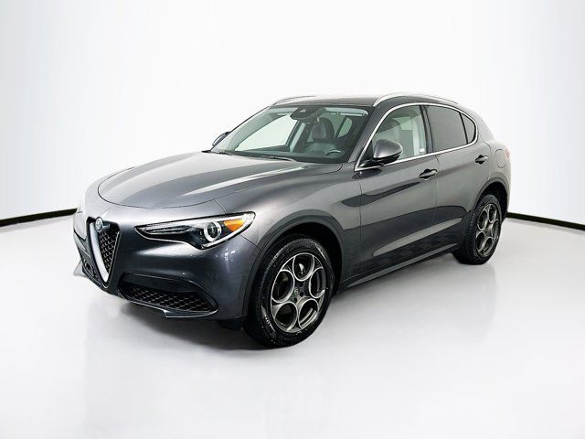 2020 Alfa Romeo Stelvio Base