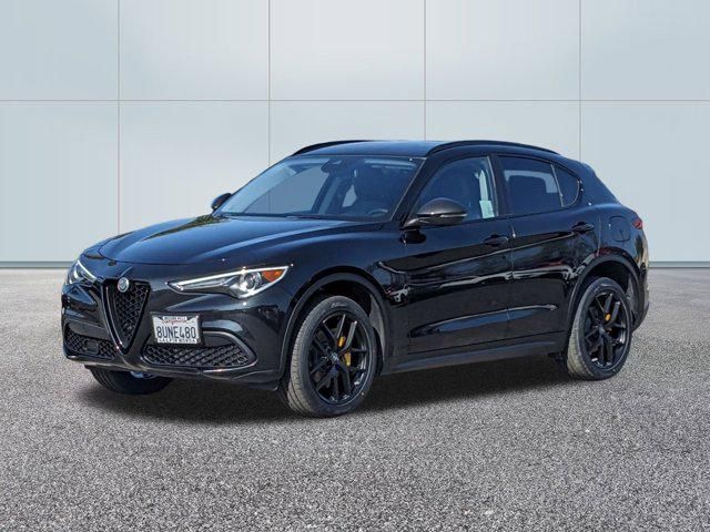 2020 Alfa Romeo Stelvio Base