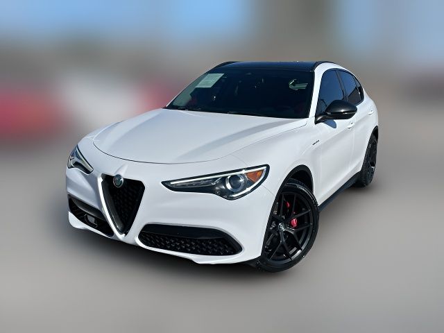 2020 Alfa Romeo Stelvio Base