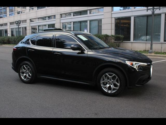 2020 Alfa Romeo Stelvio Base