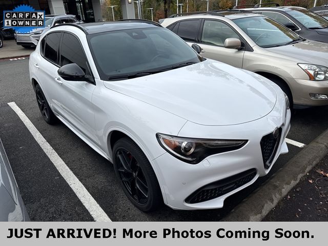 2020 Alfa Romeo Stelvio Ti Sport