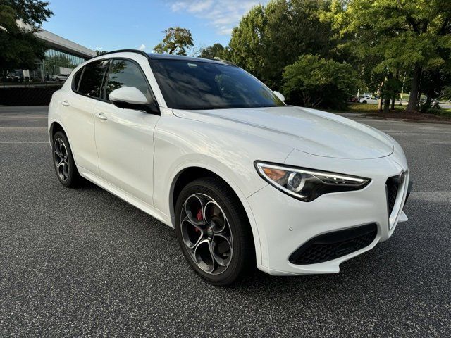 2020 Alfa Romeo Stelvio Ti Sport