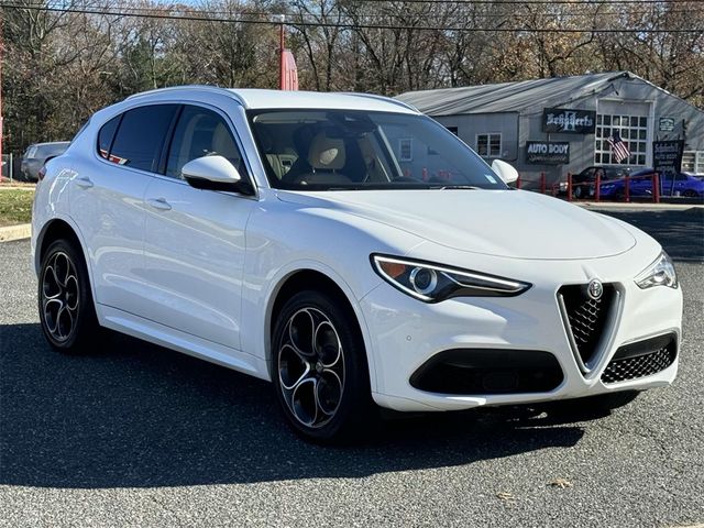 2020 Alfa Romeo Stelvio Ti Lusso