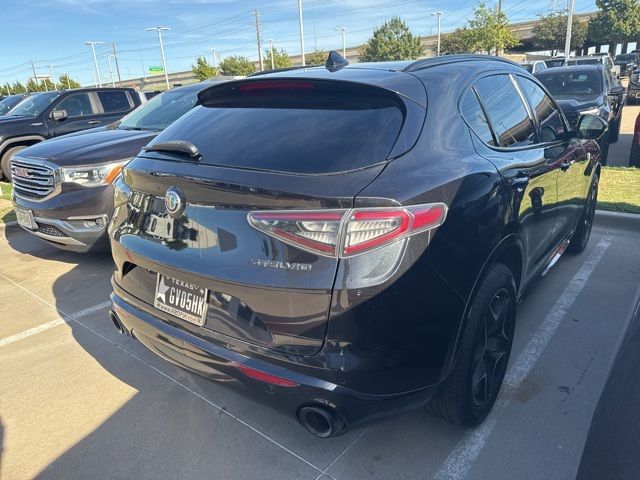 2020 Alfa Romeo Stelvio TI Sport Carbon