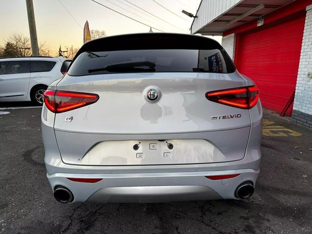 2020 Alfa Romeo Stelvio Ti