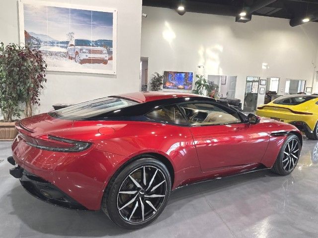 2020 Aston Martin DB11 V8