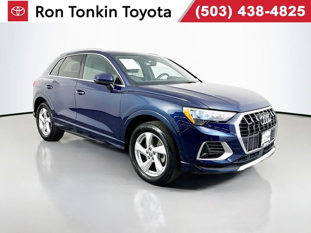 2020 Audi Q3 Premium