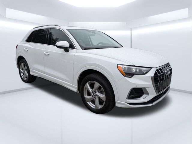 2020 Audi Q3 Premium