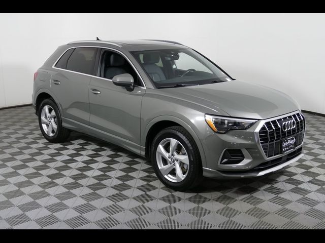 2020 Audi Q3 Premium