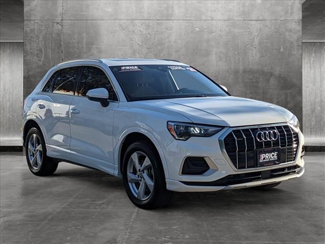 2020 Audi Q3 Premium