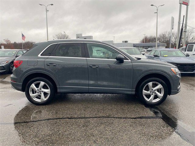 2020 Audi Q3 Premium