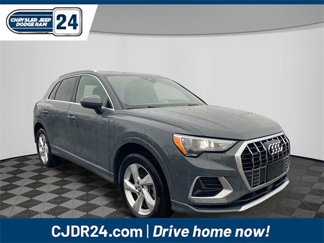 2020 Audi Q3 Premium