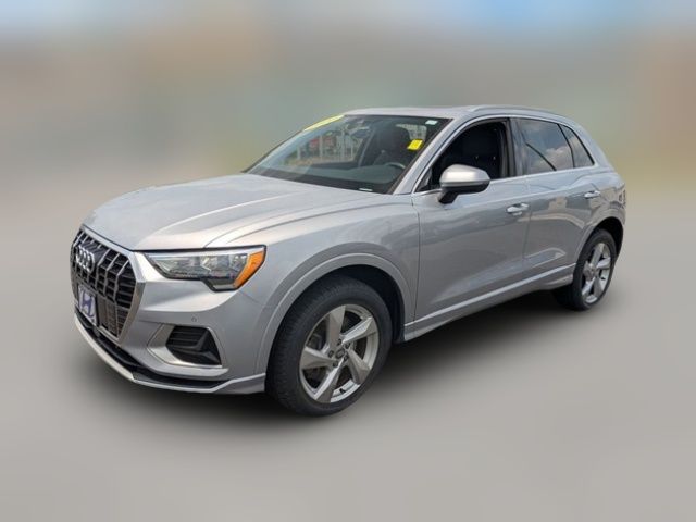 2020 Audi Q3 Premium