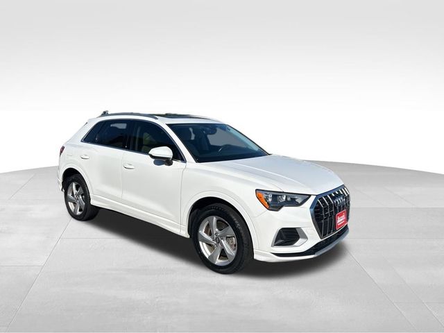 2020 Audi Q3 Premium