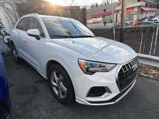 2020 Audi Q3 Premium