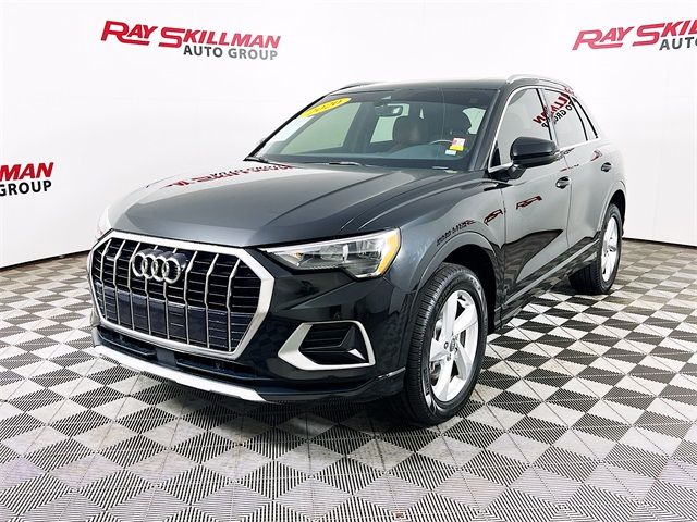 2020 Audi Q3 Premium