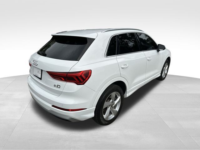 2020 Audi Q3 Premium