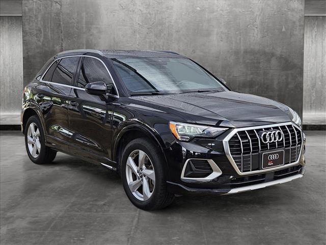 2020 Audi Q3 Premium