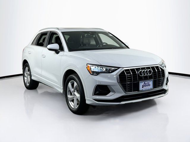 2020 Audi Q3 Premium