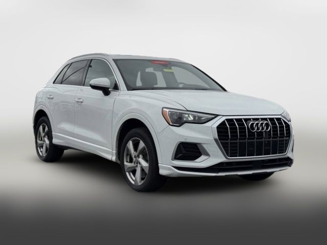 2020 Audi Q3 Premium