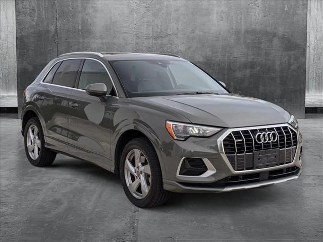 2020 Audi Q3 Premium