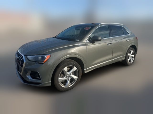 2020 Audi Q3 Premium