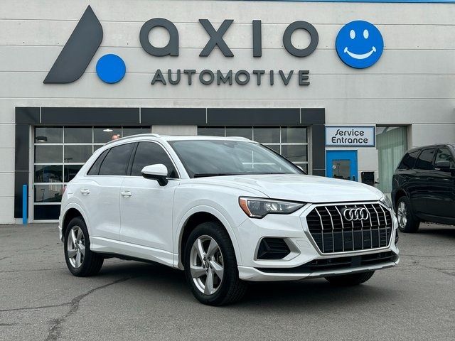 2020 Audi Q3 Premium