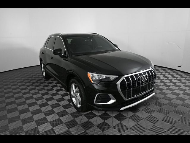 2020 Audi Q3 Premium