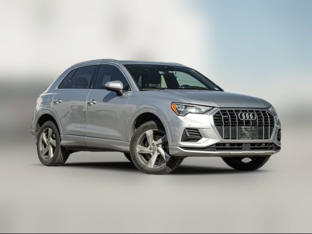 2020 Audi Q3 Premium